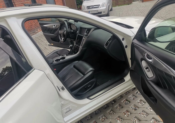 Infiniti Q50 cena 62000 przebieg: 160800, rok produkcji 2016 z Inowrocław małe 137